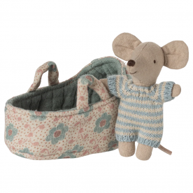 Bébé dans couffin rose - MAILEG